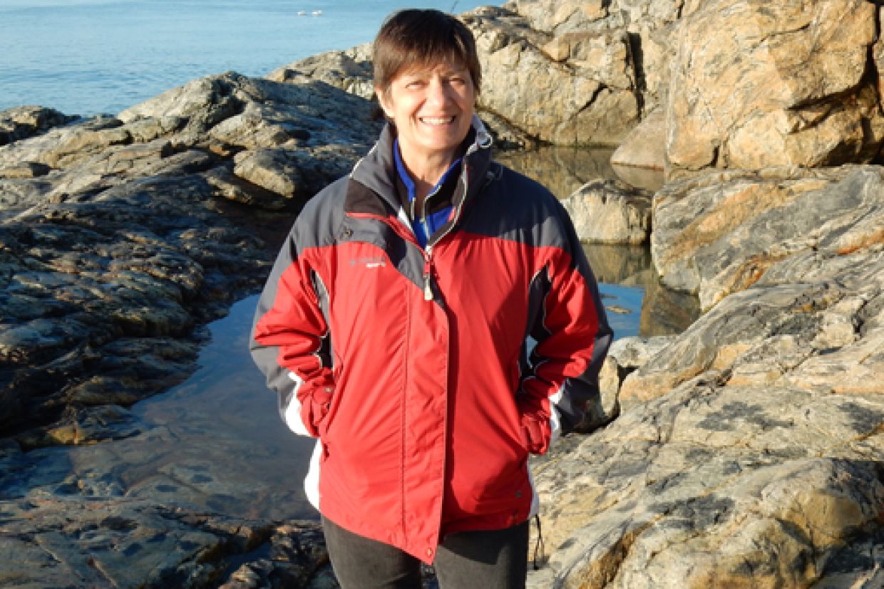 sue charlesworth at pond inlet 