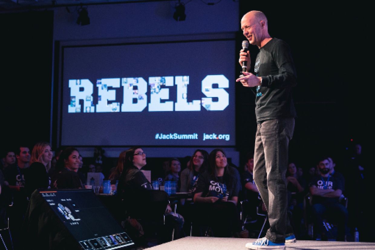 Eric Windeler, Com'82, LLD15