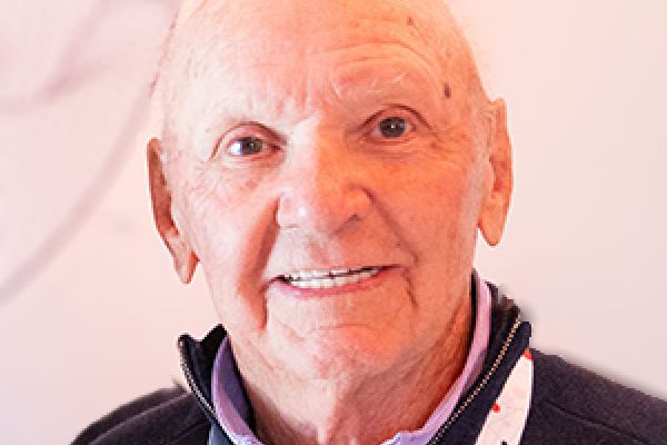 Michael Chernoff, Sc'59