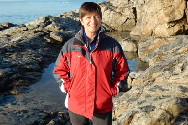 sue charlesworth at pond inlet 