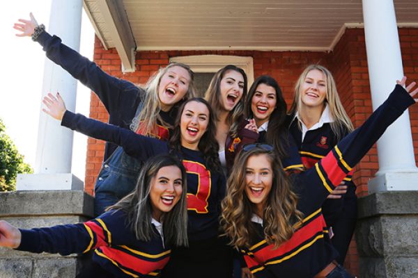 students in tricolour 