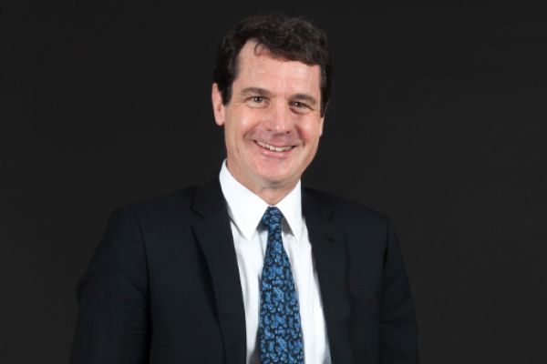 Mark Walters, Law’89 