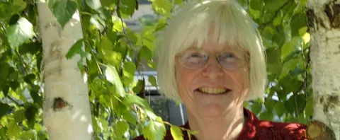 Headshot of Joanne Page
